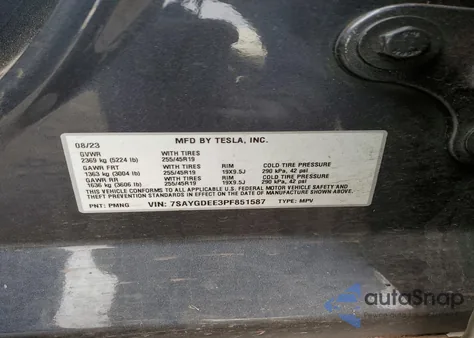 2023 Tesla Model Y z USA, uszkodzony, nr VIN 7SAYGDEE3PF851587